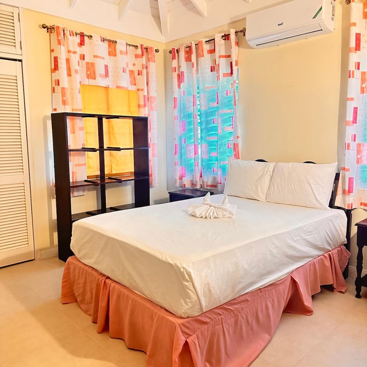 Jamnick Vacation Rentals - Richmond, St Ann, Jamaica Ocho Rios Room photo